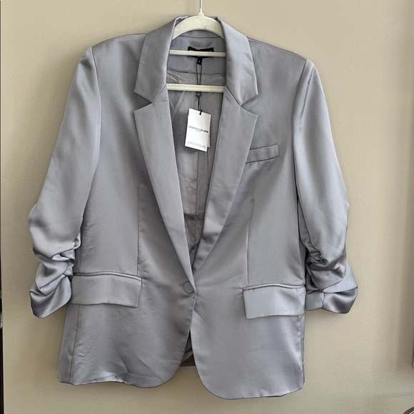 Generation Love Jackets & Blazers - Generation Love Madison satin ruched sleeve blazer size large platinum grey